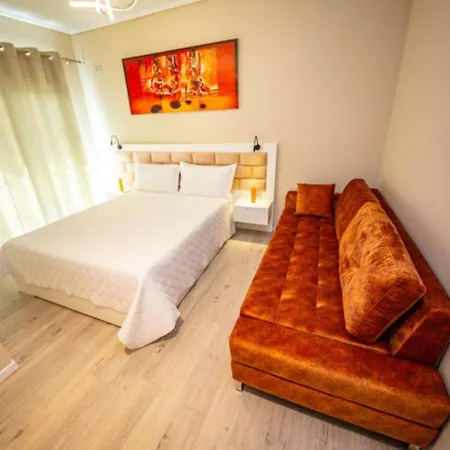 ゲストハウス In Bb - Albania Dream Holidays *